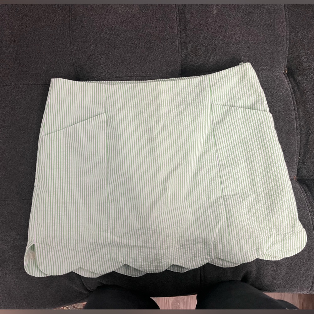 Green seersucker striped women’s skirt with belt and shorts